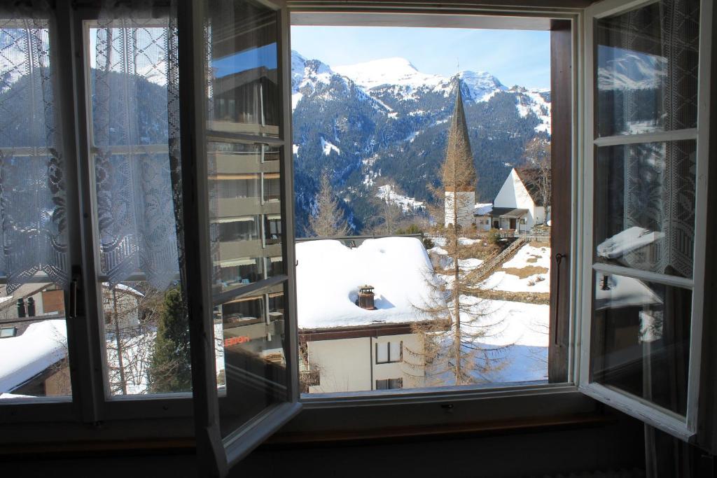 Swiss Lodge Hotel Bernerhof Βένγκεν Δωμάτιο φωτογραφία